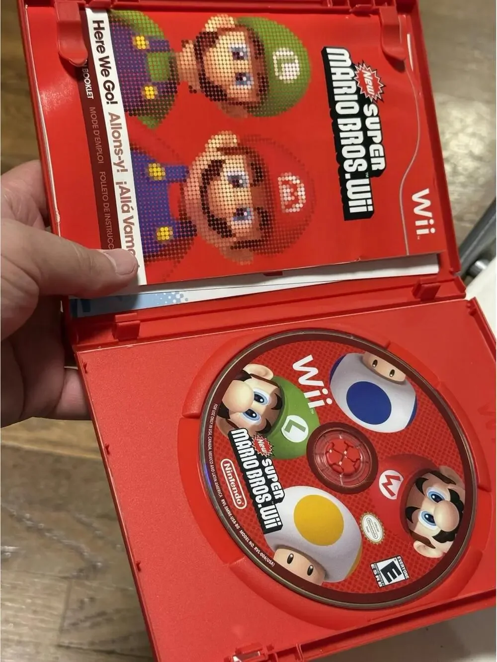 New Super Mario Bros. Wii Nintendo Wii Complete